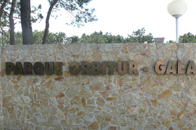 Отель Parque De Campismo Orbitur Gala Фигейра-да-Фош Экстерьер фото